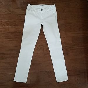 PAIGE Skyline Ankle Peg White Jeans